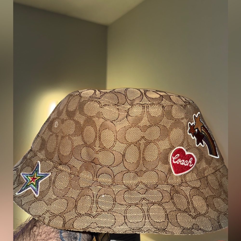 CX203 Authentic Coach Signature Jacquard Bucket Hat With Sticker PatchesXS/S NWT